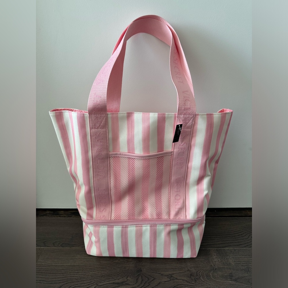 Victoria’s Secret Cooler Tote Bag Iconic Pink & White Stripe NWT